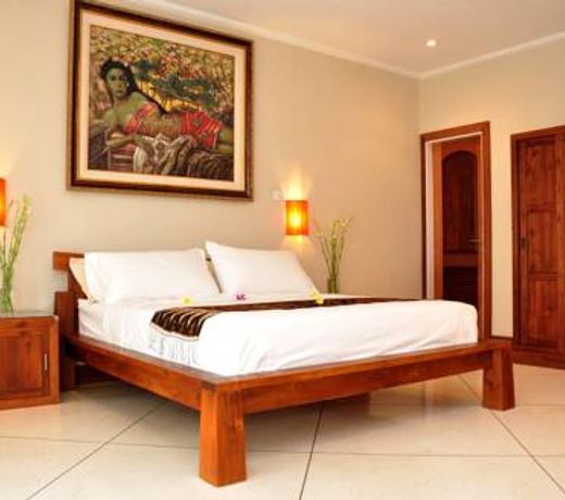 Villa Tirta Indah
