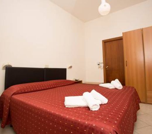 Hotel Real