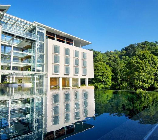 Padma Hotel Bandung