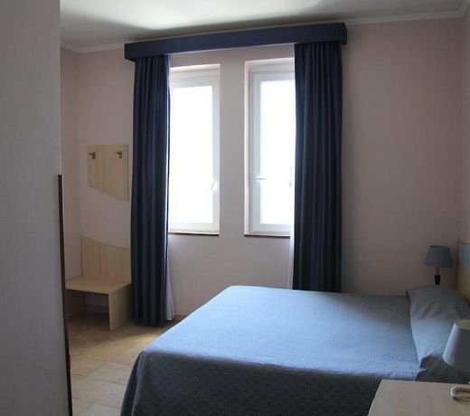 Hotel Tirrenia