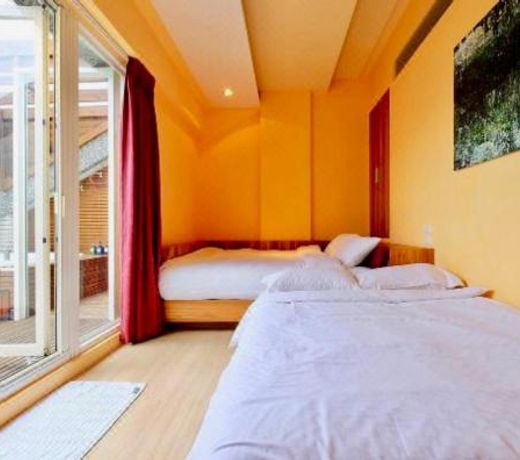 Pretty B&B