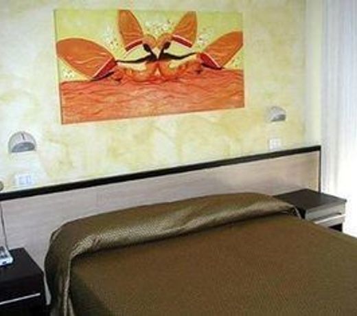 Hotel Orly