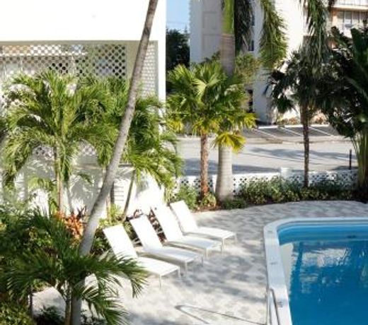 Beach Gardens