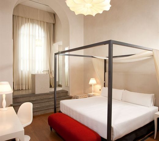 NH Collection Firenze Porta Rossa