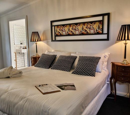 The Bronte Boutique Hotel