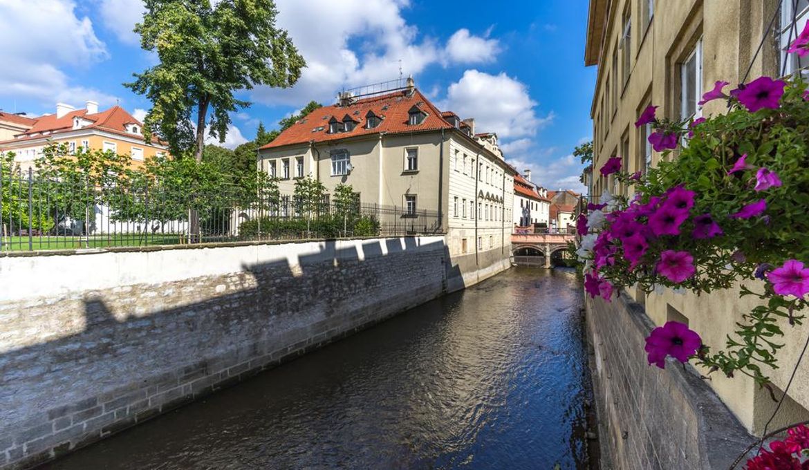 Hotel Kampa Garden