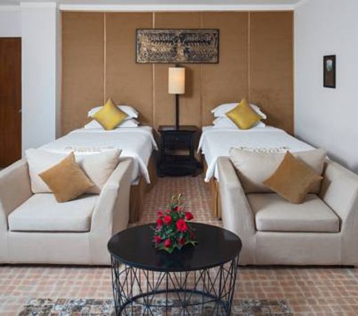 Palace Gate Hotel & Resort