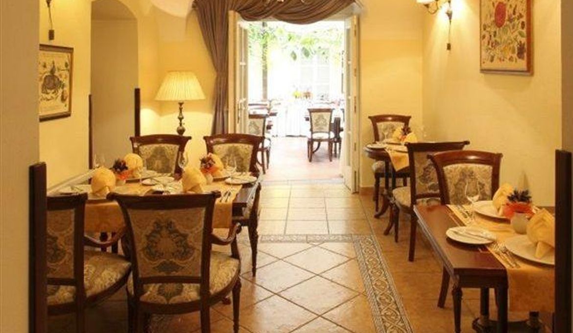 Отель Boutique Hotel Constans