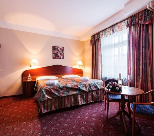 Pytloun Old Armoury Hotel Prague, Stara Zbrojnice