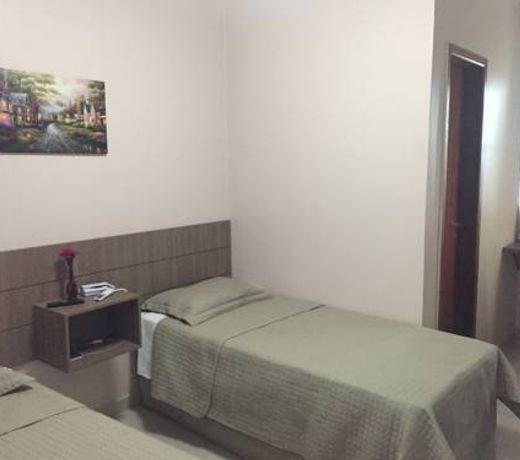 Hotel Caroline