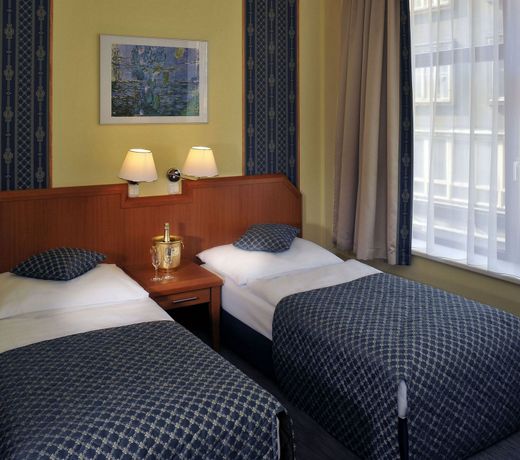 Astoria Hotel