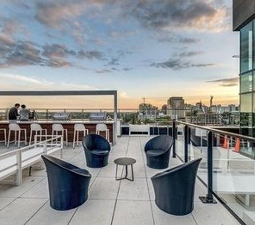 Tour Des Canadien Luxury Sky Condos