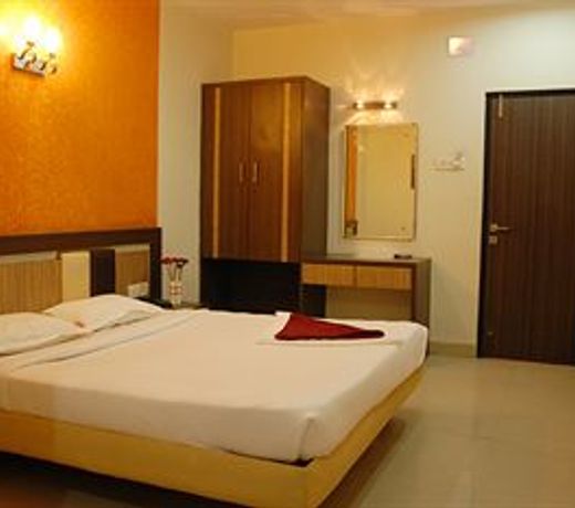 Hotel Enzo International