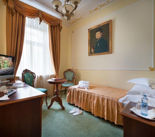 General Boutique Hotel & Wellness