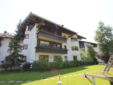 อพาร์ทเมนท์ Haus Tirol