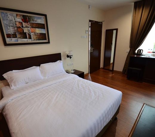 906 Riverside Hotel Malacca