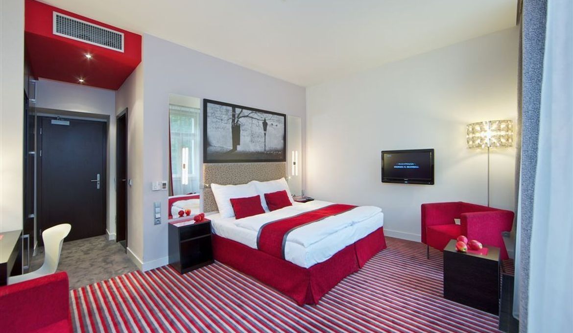 Red & Blue Design Hotel Prague