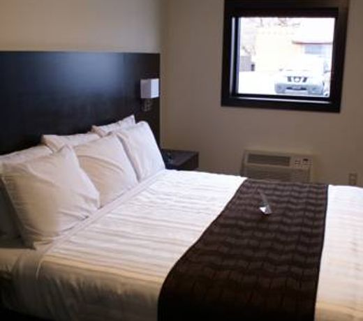 Boarders Inn & Suites by Cobblestone Hotels - Syracuse