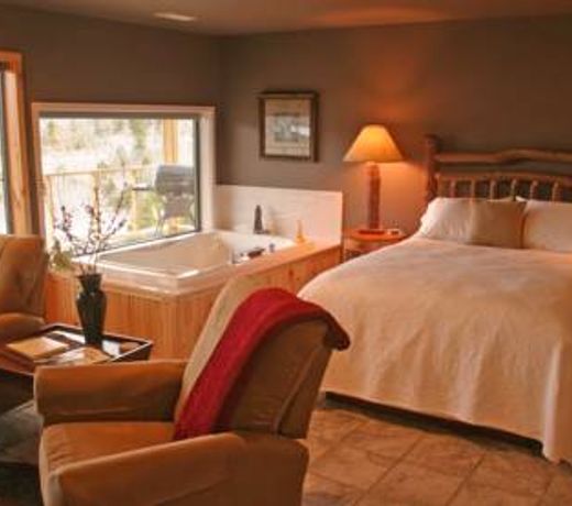 Beaver Lakefront Cabins - Couples Only Getaways