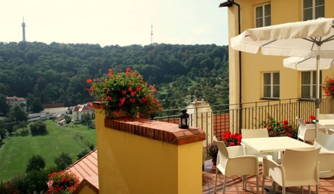 Domus Henrici Boutique Hotel