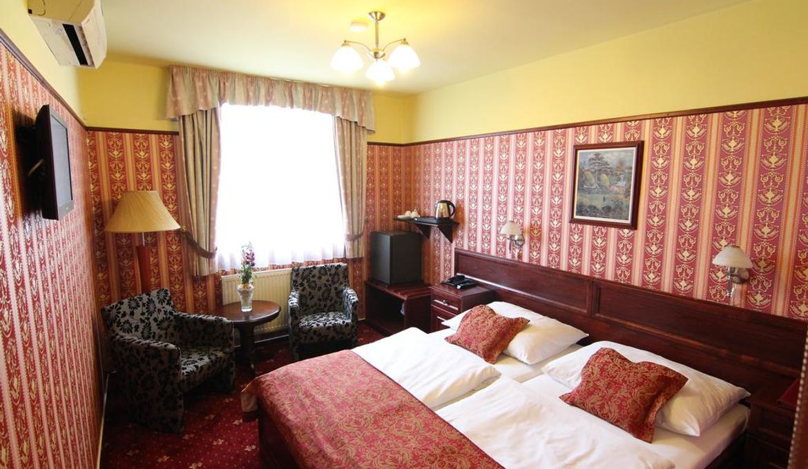 Old Prague Hotel