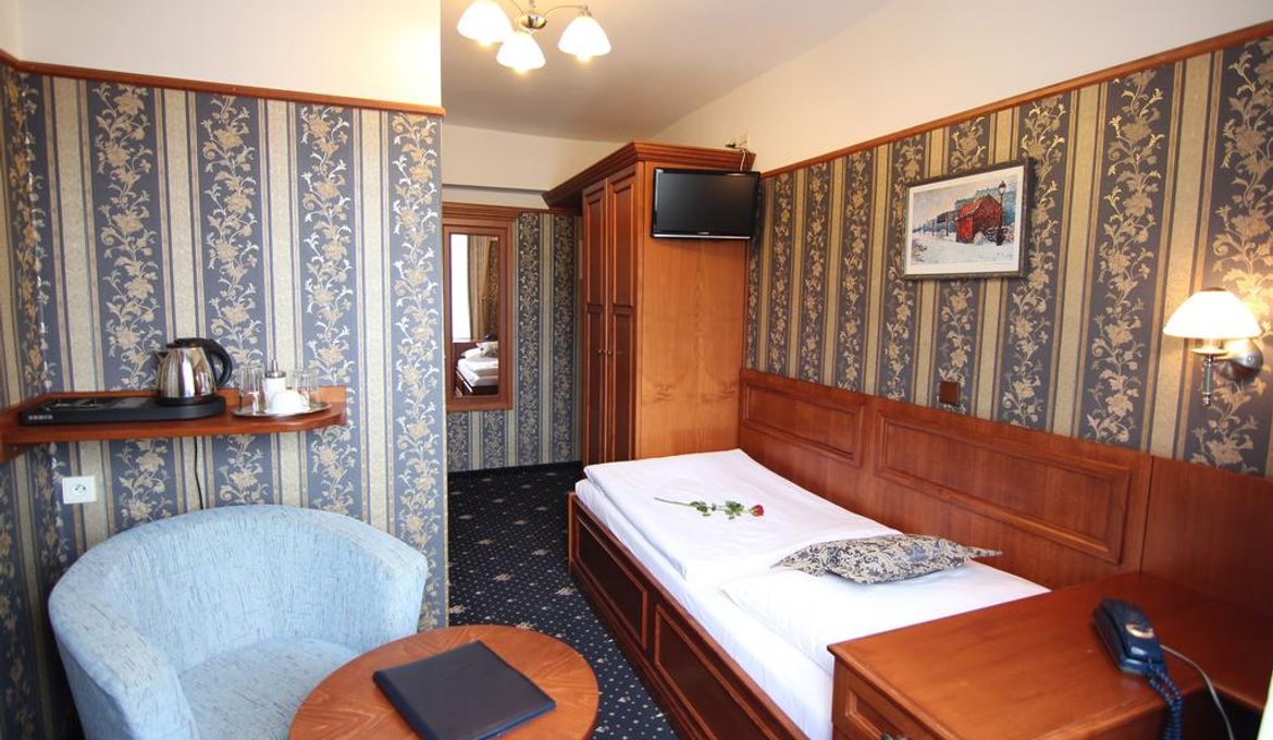 Old Prague Hotel