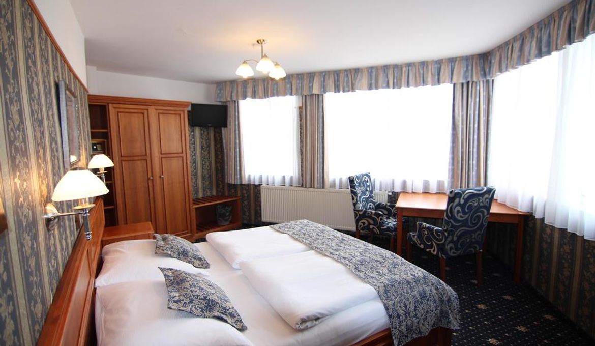 Old Prague Hotel