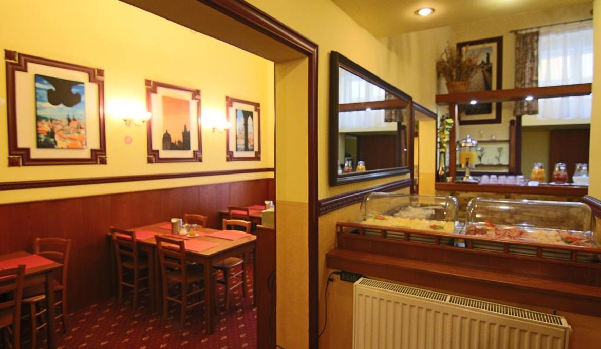 Old Prague Hotel