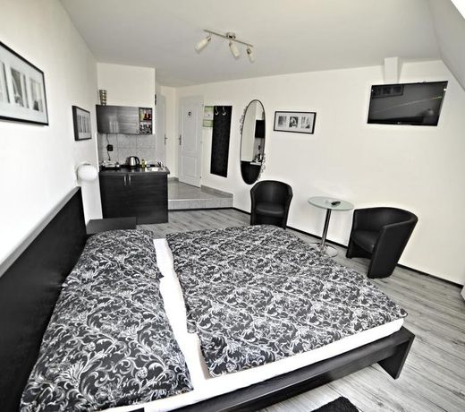 PENSION ALABASTR