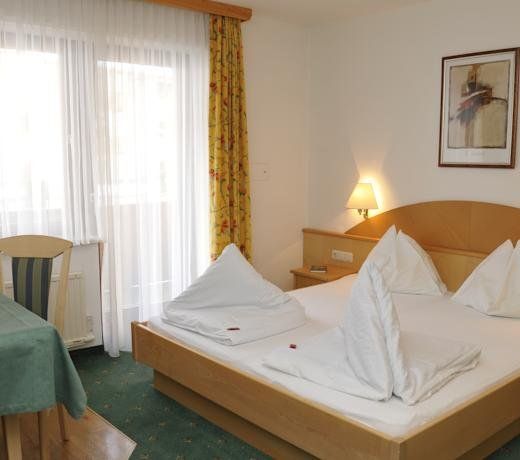 Hotel Alpina