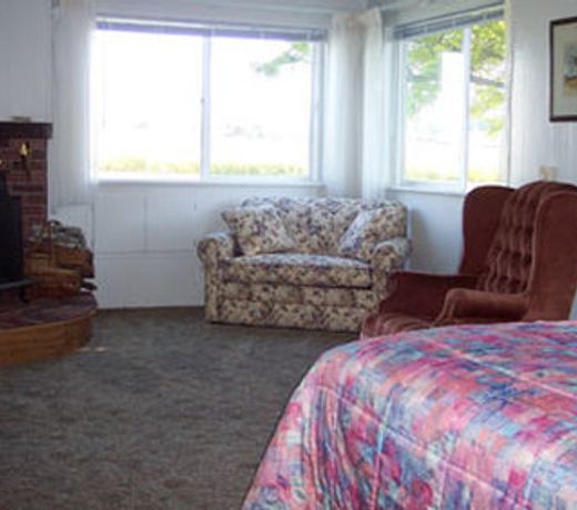 Juan de Fuca Cottages
