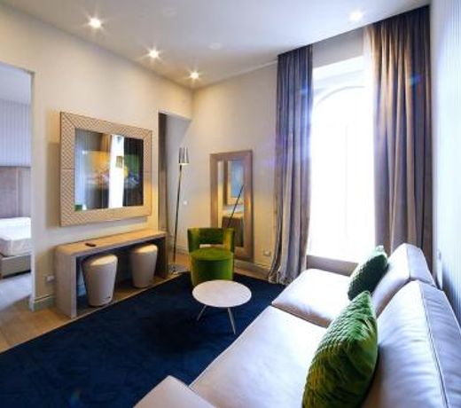 Vittoriano Luxury Suites