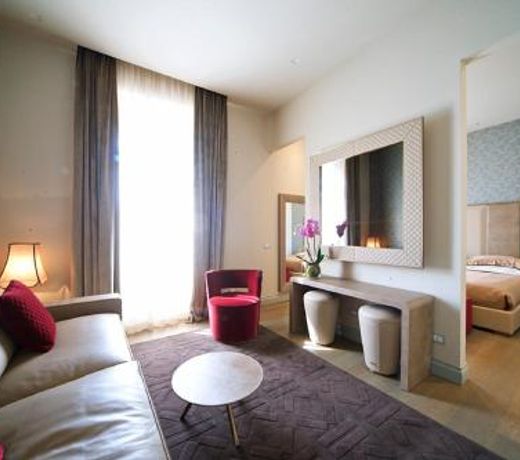 Vittoriano Luxury Suites
