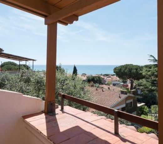 Villa con Terrazza Vista Mare