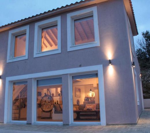 Villa Savvina