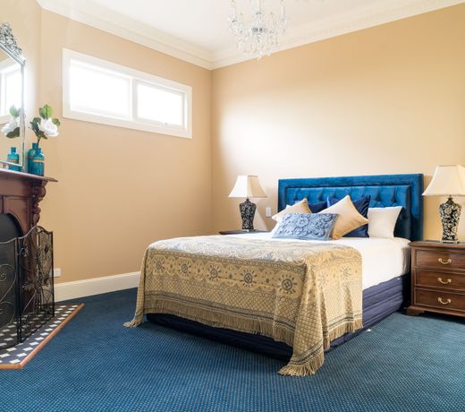 Loloma Bed and Breakfast