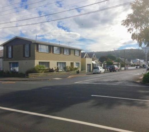 Big & Bright Guest House