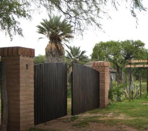 Cabanas en el Jardin Nativo