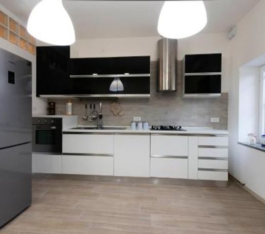 Monza Park Apartment