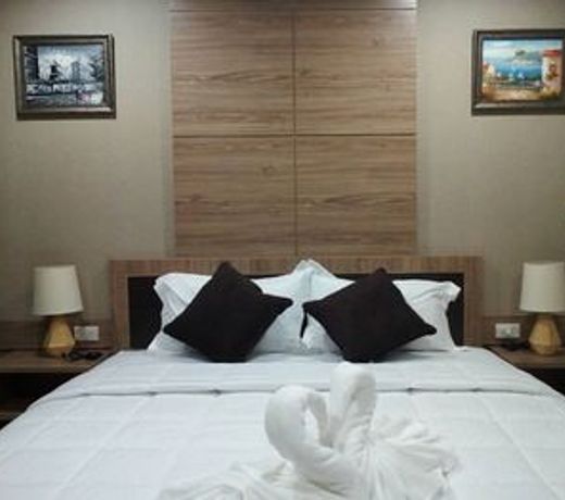 Little Bear Guesthouse and Restaurant