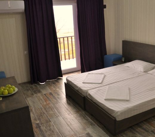Injir Village Hotel