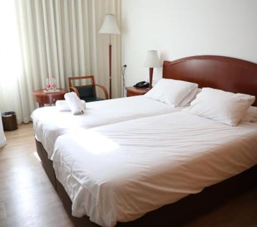 Koresh Hotel