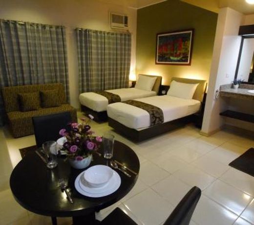 New Manila Suites