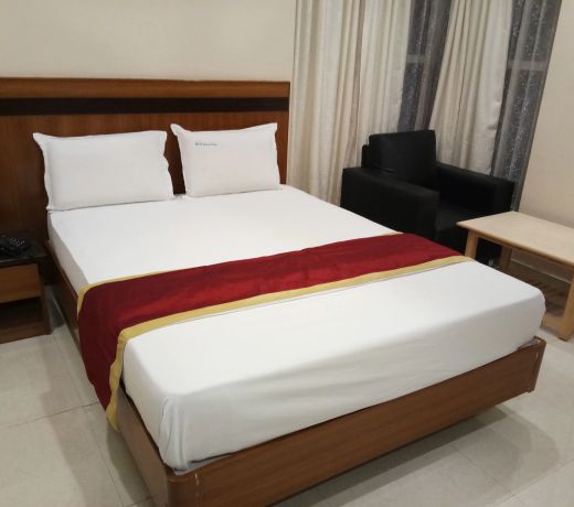 HLV Grand Inn