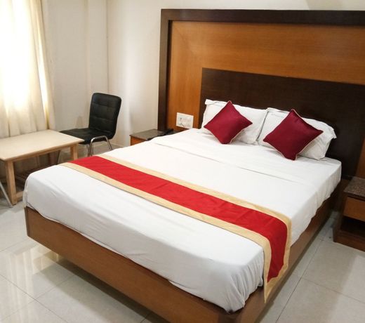HLV Grand Inn