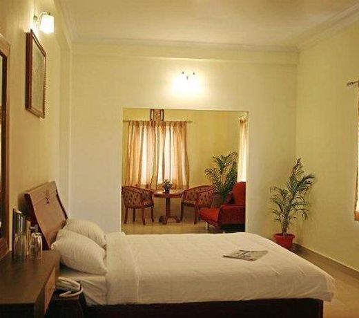 Hotel Kumararraja Palace