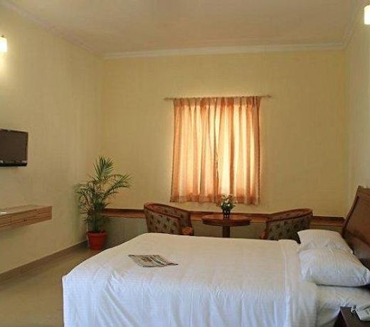 Hotel Kumararraja Palace
