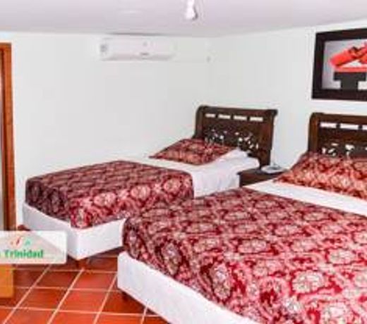 Hotel Campestre La Trinidad