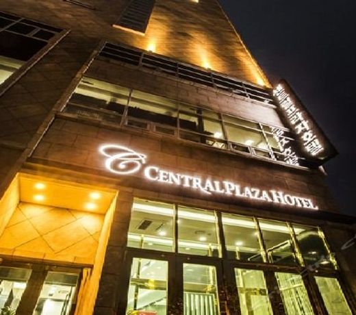 Central Plaza Hotel