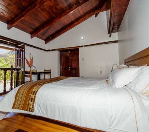Casa Blanca Lodge